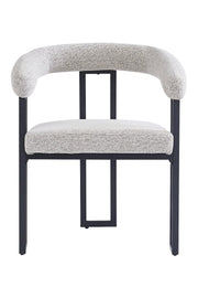 CHAISE NAIA