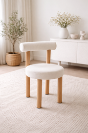 CHAISE IRINA