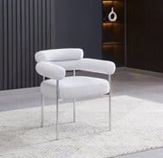 CHAISE 