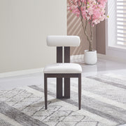 CHAISE TIFFANY