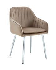 CHAISE PAMS